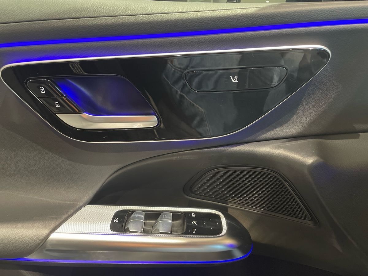 E SW 220 d Advanced auto - Certified