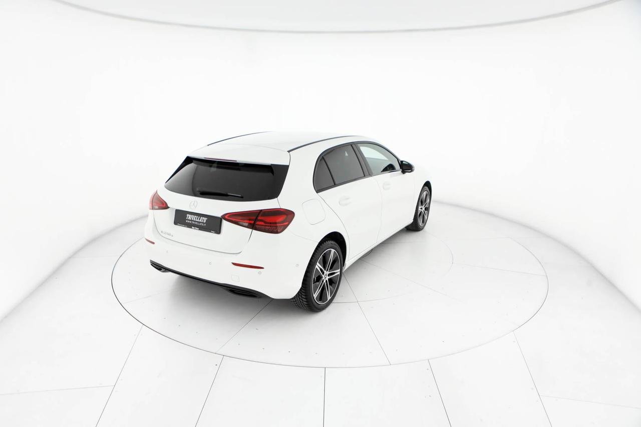 A 250 e phev Progressive Advanced auto - Certified
