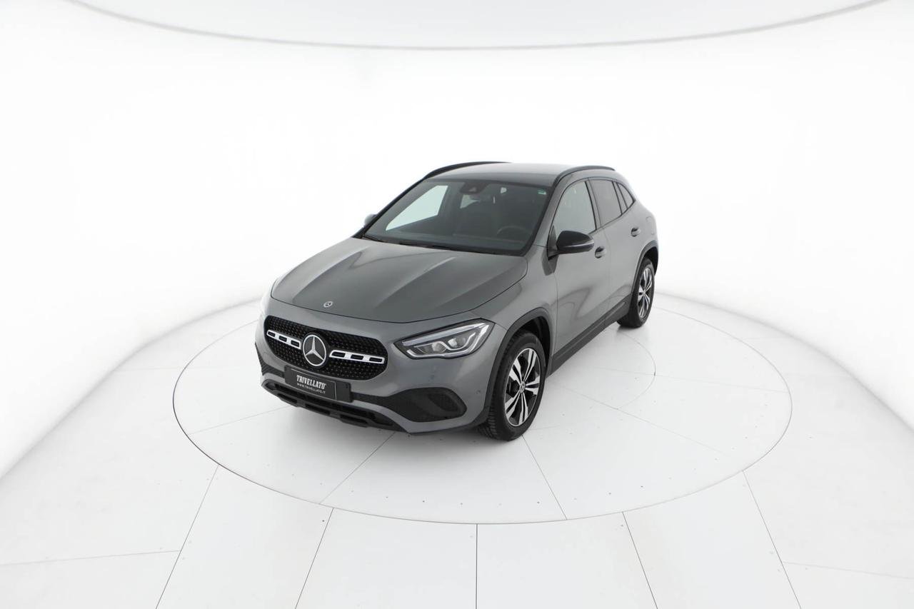 GLA 200 d Sport Plus 4matic auto - Mercedes Certified GLA 200 d Sport Plus 4matic auto - Mercedes Certified