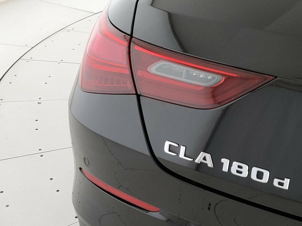 CLA Shooting Brake 180 d Advanced auto - Certified