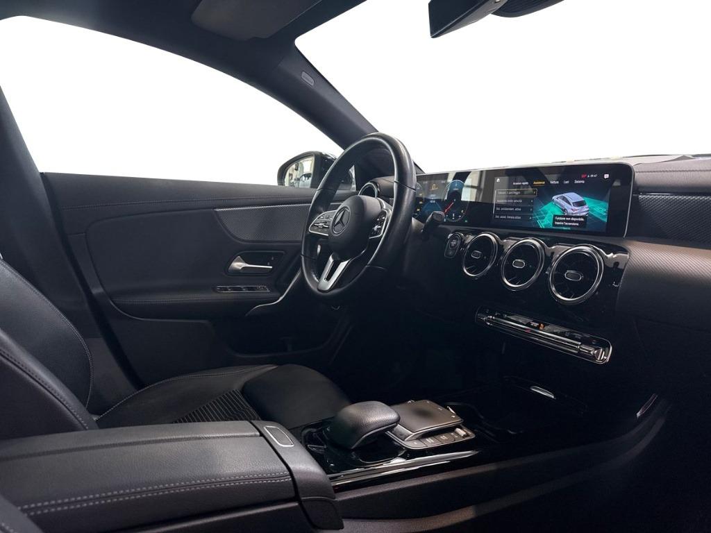 CLA Shooting Brake 180 d Sport auto - Certified
