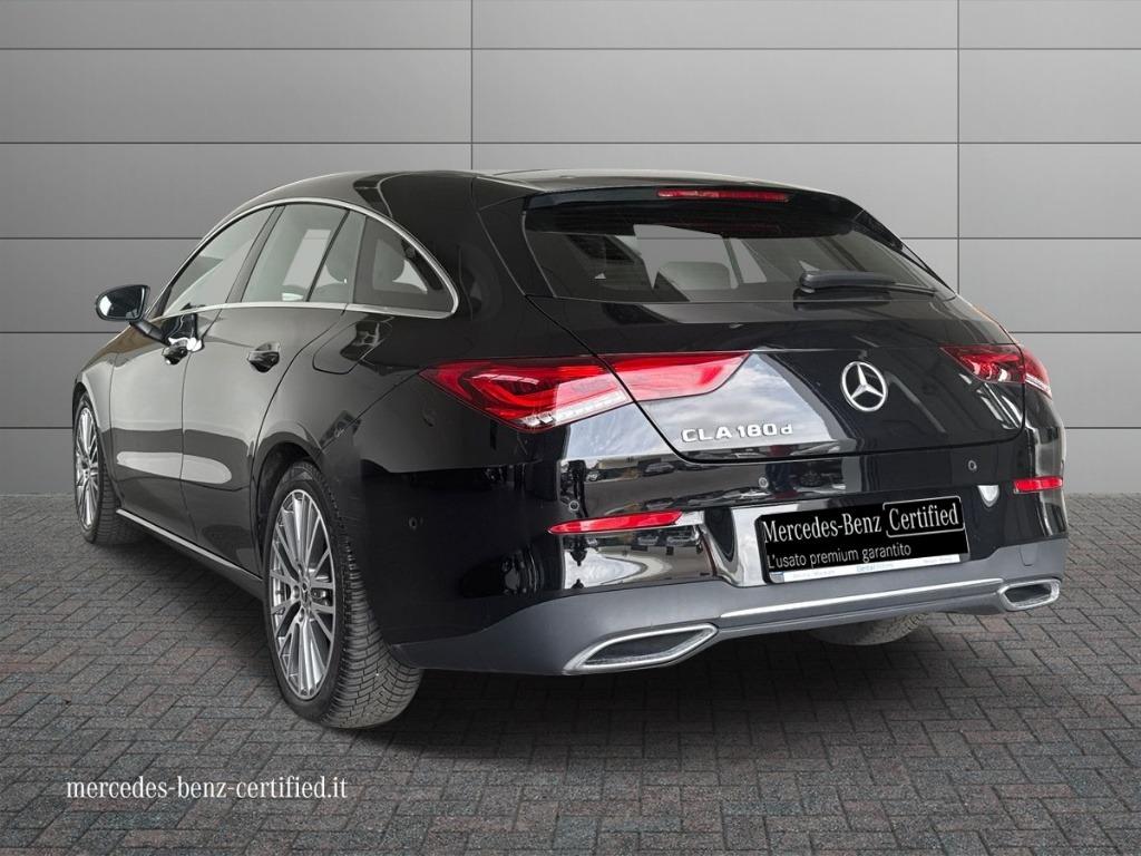 CLA Shooting Brake 180 d Sport auto - Certified