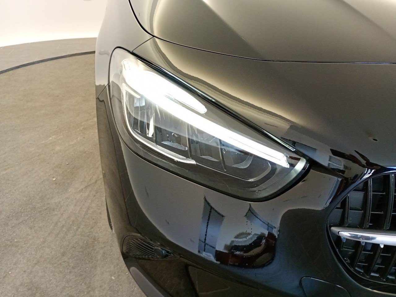 B 180 Progressive Advanced Plus auto - Certified