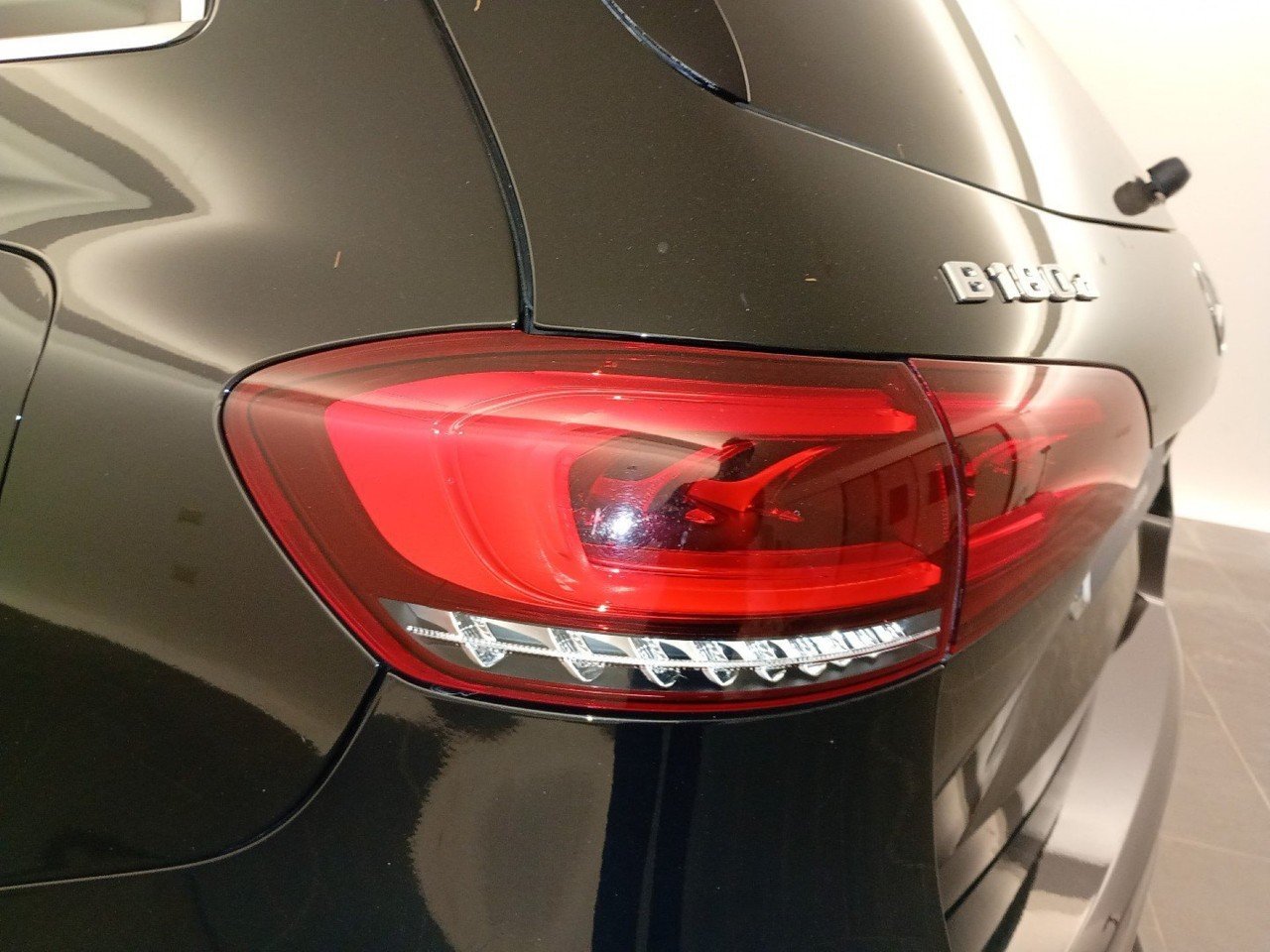 B 180 d Premium auto - Certified