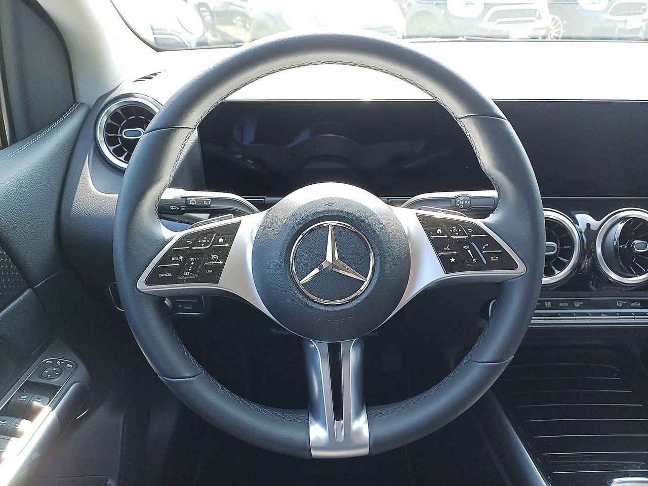 B 180 Progressive Advanced auto - Certified