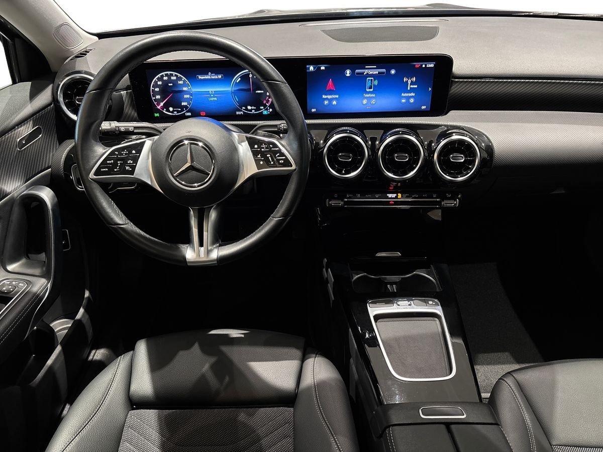 A 250 e phev Progressive Advanced auto - Certified
