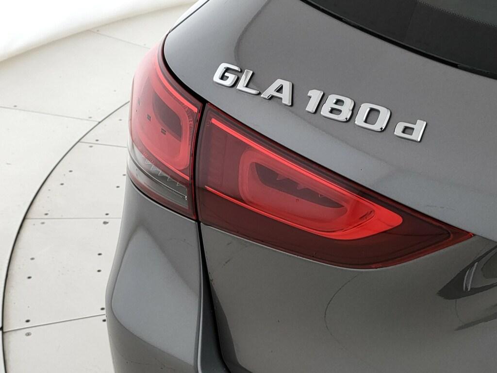 GLA 180 d Premium auto - Certified