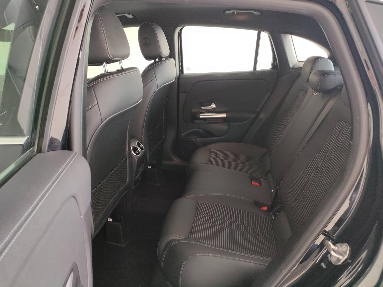 GLA 180 d Sport auto - Certified