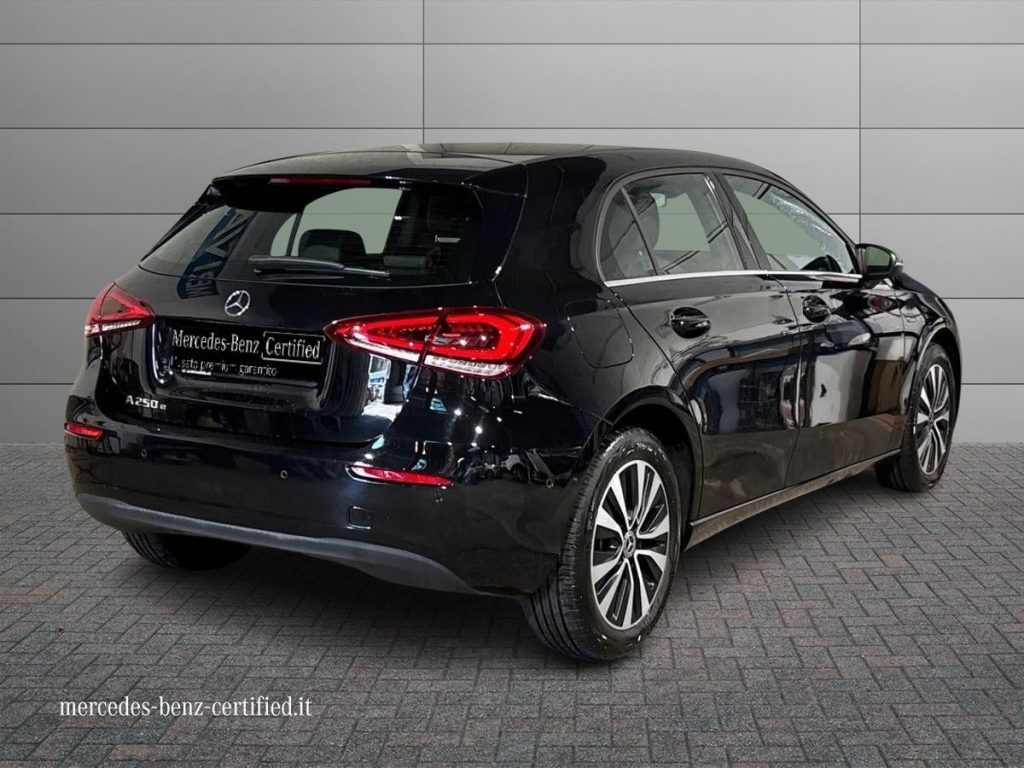 A 250 e eq-power Business Extra auto - Certified