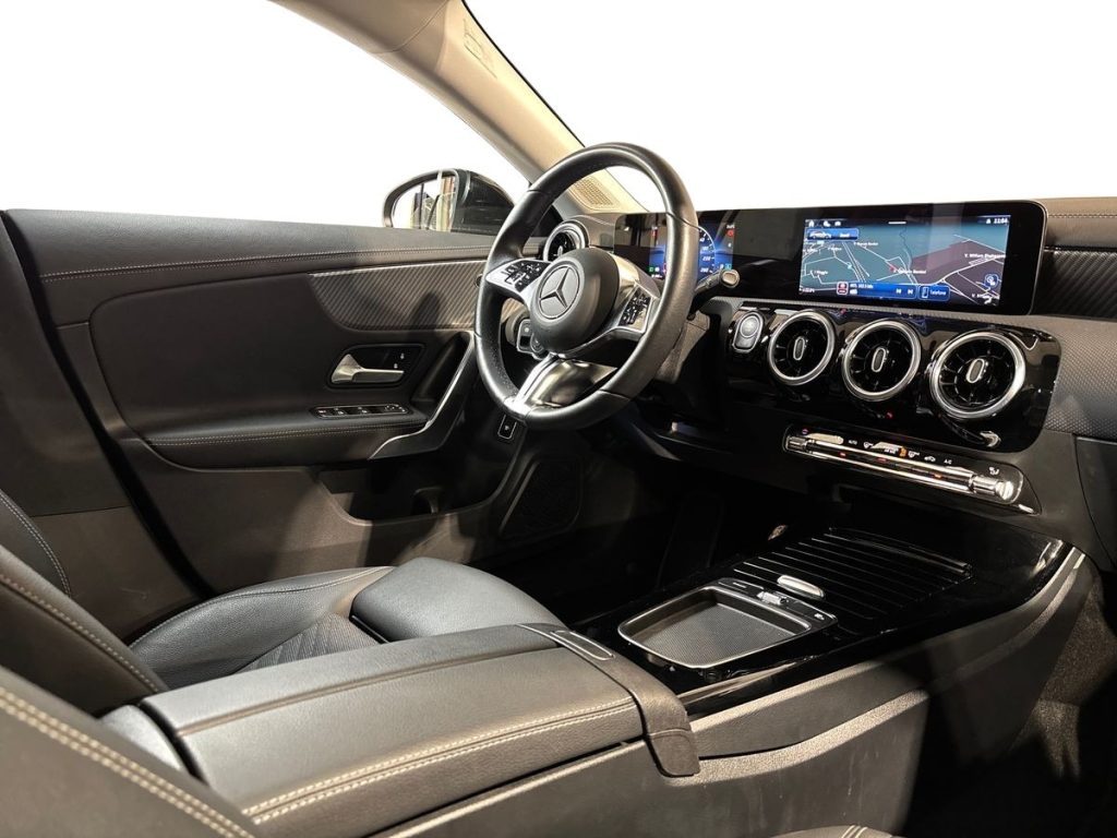 CLA Shooting Brake 180 d Progressive Advanced auto - Certified