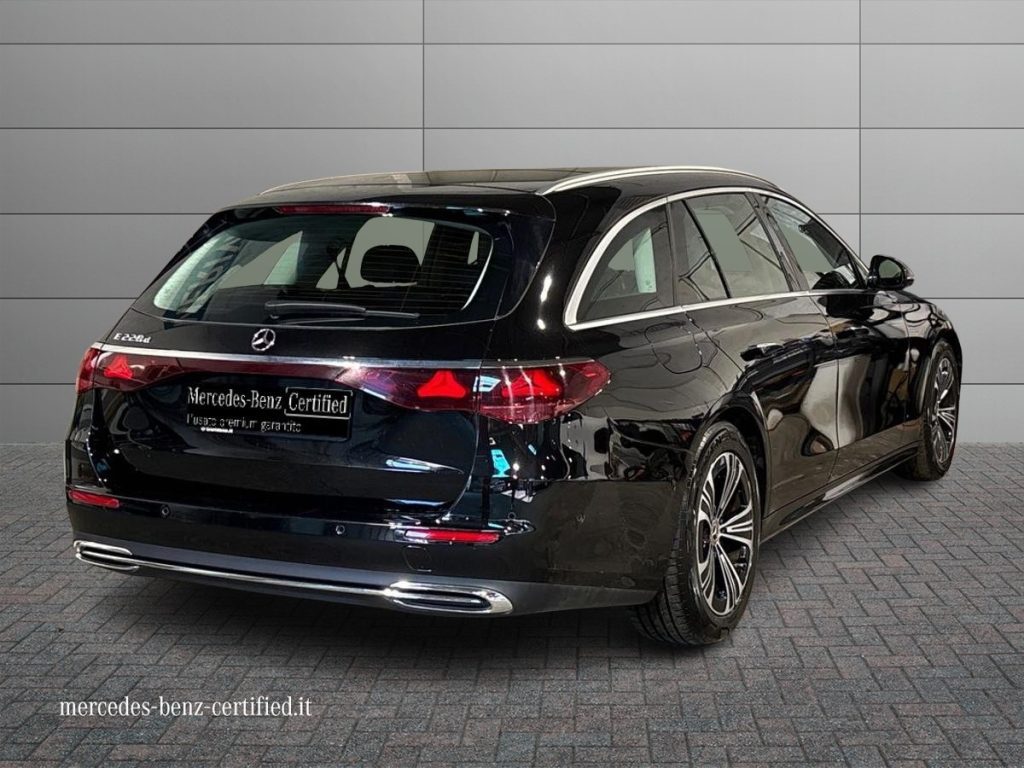 E SW 220 d Advanced auto - Certified