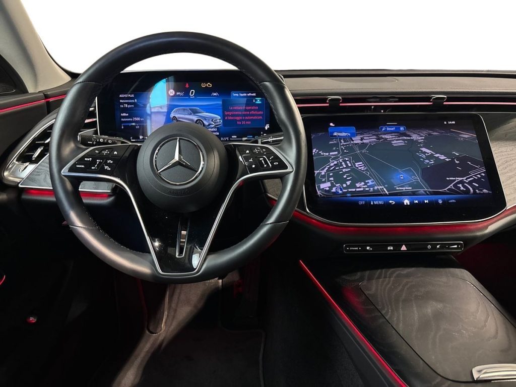 E SW 220 d Advanced auto - Certified
