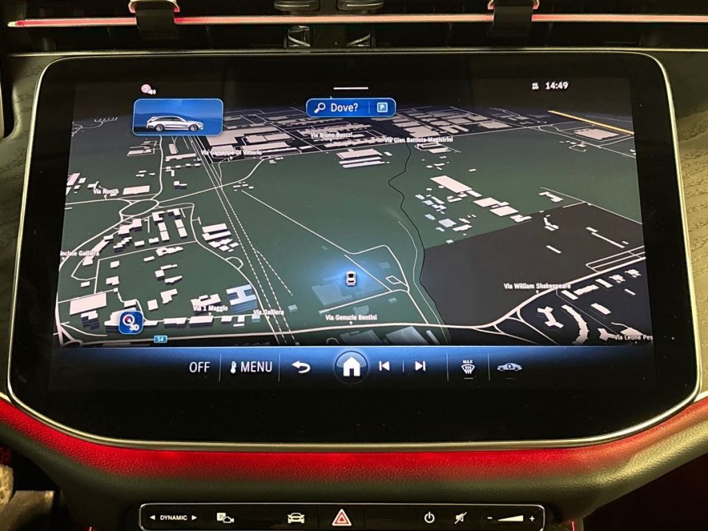 E SW 220 d Advanced auto - Certified