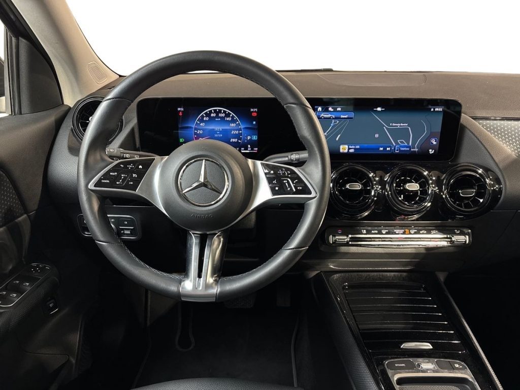 GLA 180 d Advanced auto - Certified