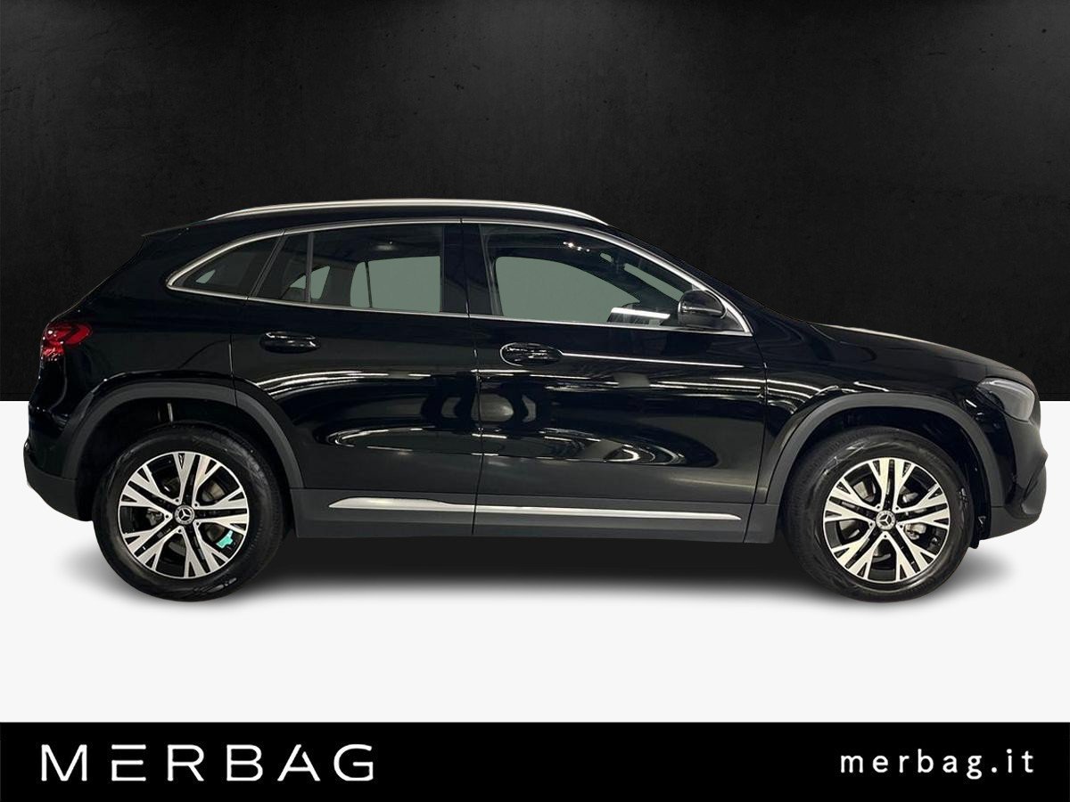 GLA 180 d Business Extra auto - Certified