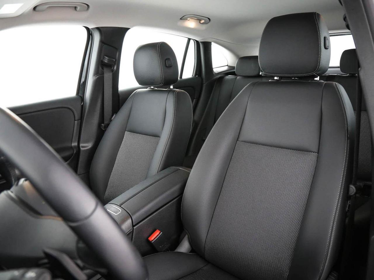 GLA 200 d Business auto - Certified