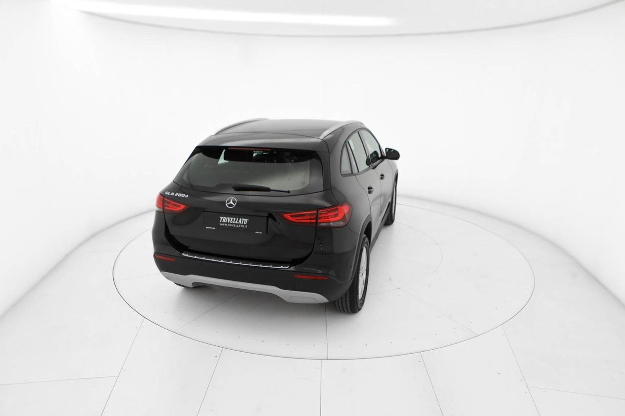 GLA 200 d Business auto - Certified