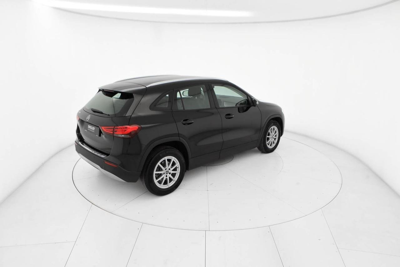 GLA 200 d Business auto - Certified