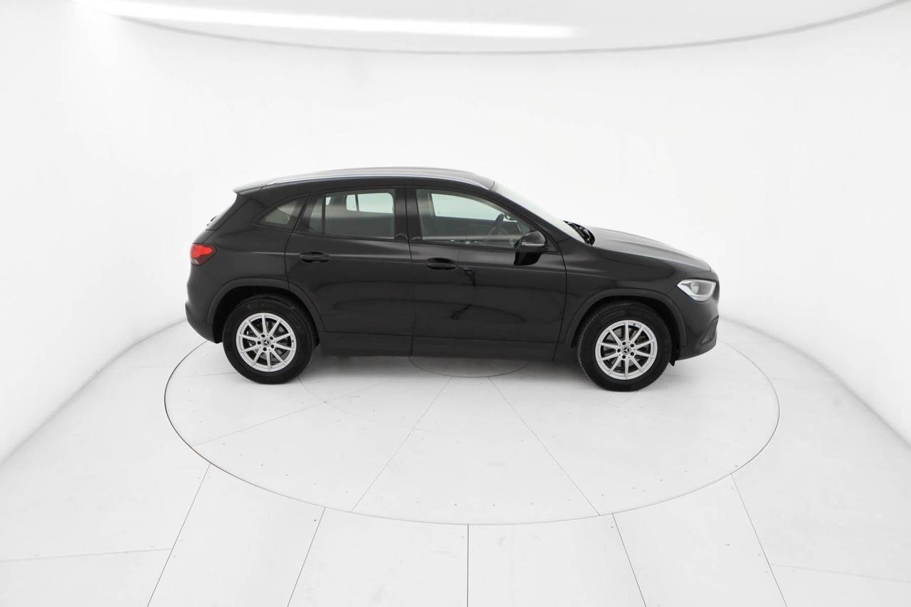 GLA 200 d Business auto - Certified