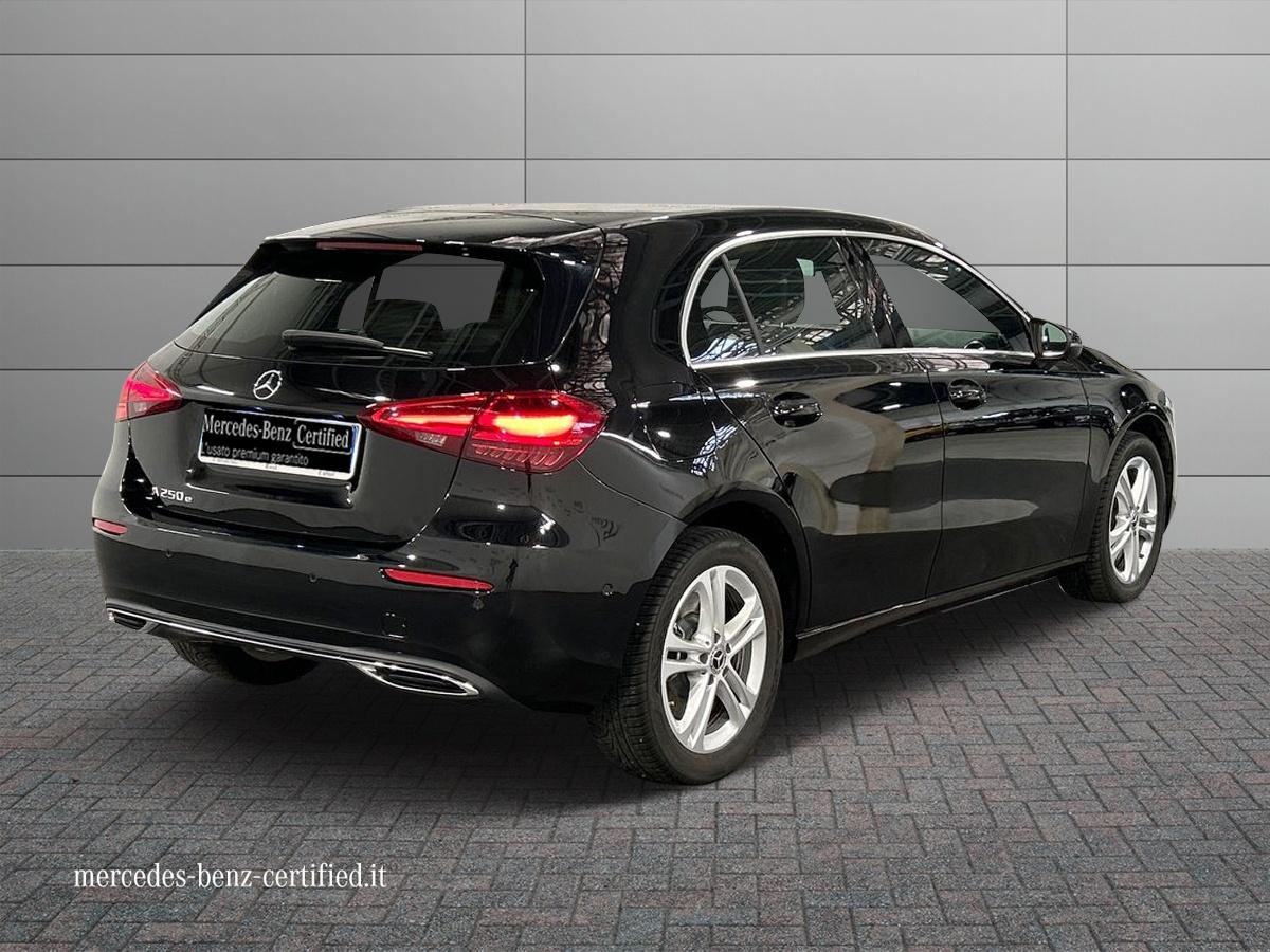 A 250 e phev Progressive Advanced auto - Certified