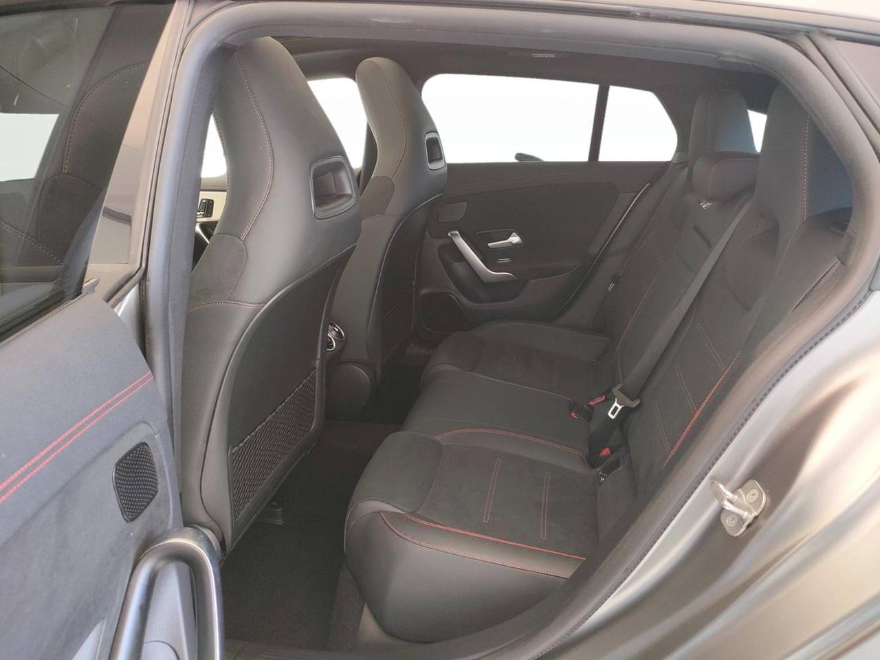CLA Shooting Brake 200 d AMG Line Premium Plus aut - Certified