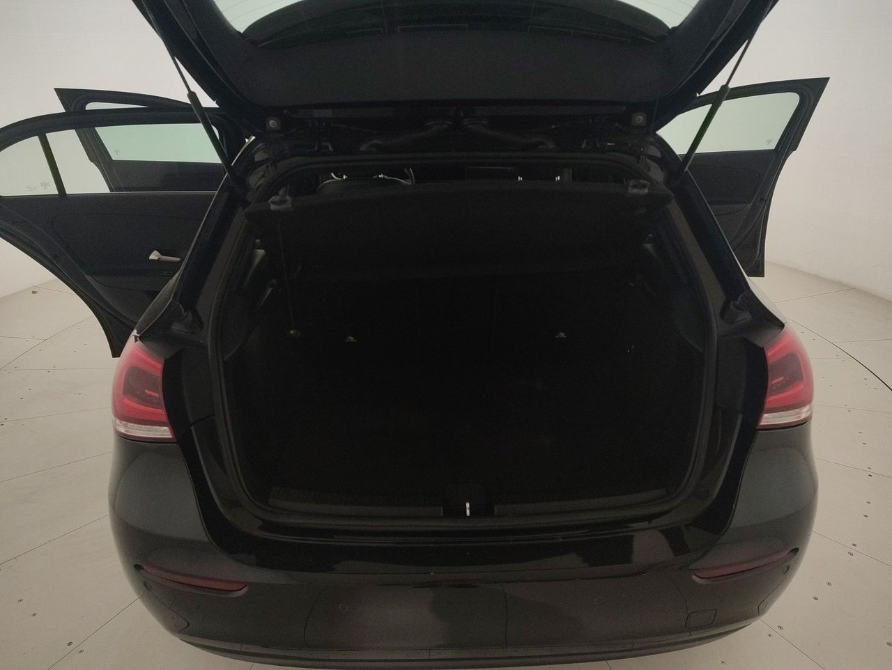 A 180 d Executive auto - Certified
