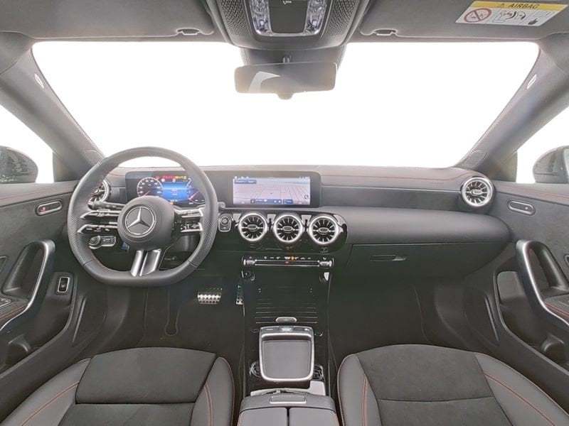 CLA Shooting Brake 180 AMG Line Advanced Plus auto - Certified