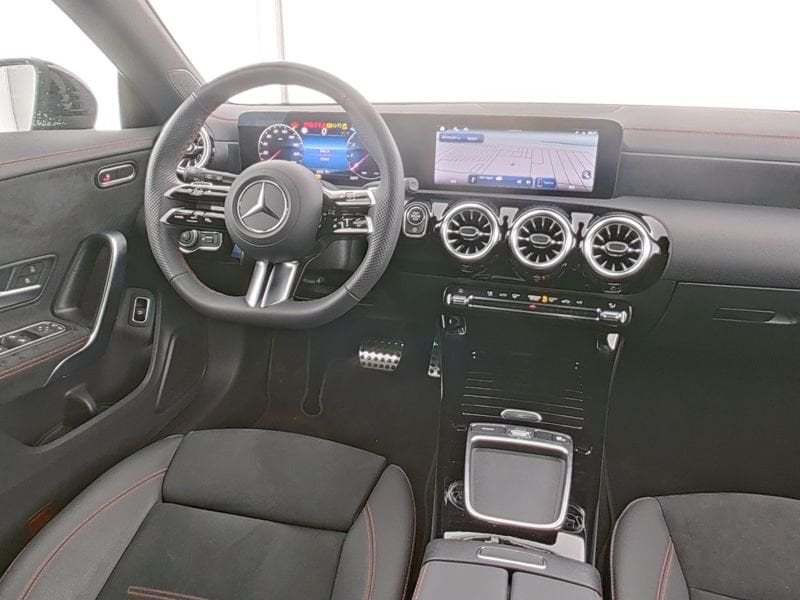 CLA Shooting Brake 180 AMG Line Advanced Plus auto - Certified