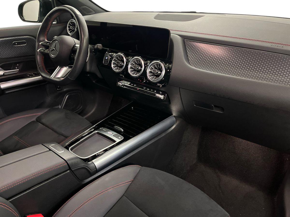 EQA 300 AMG Line Advanced 4matic - Certified