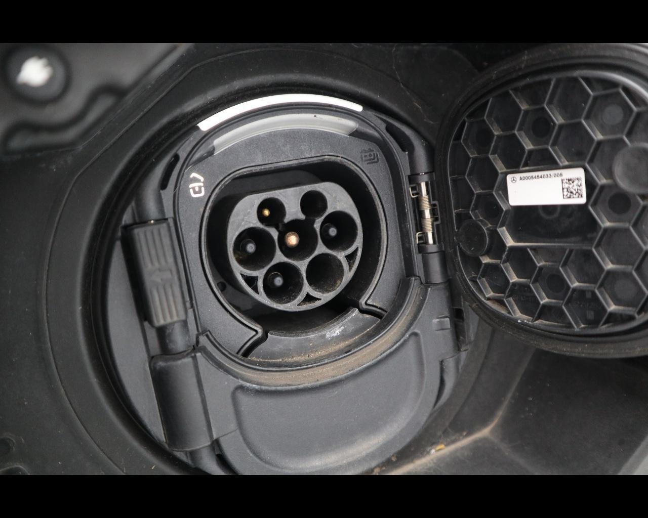 B 250 e phev (eq-power) Premium auto - Certified