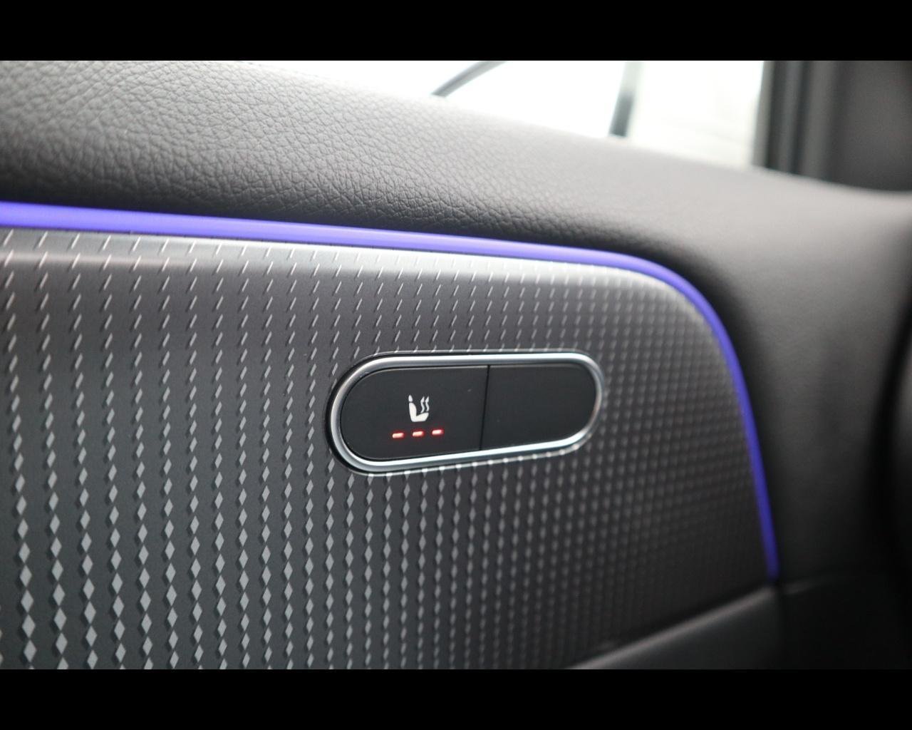 EQA 250 Sport Plus - Certified
