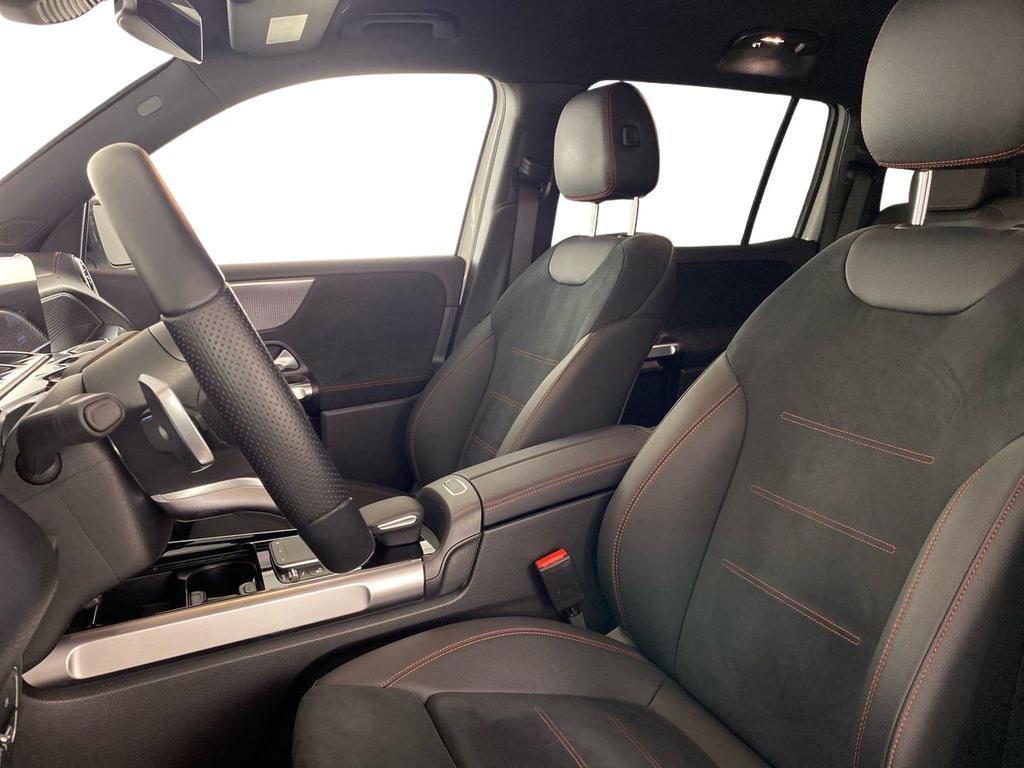 EQB 300 Premium 4matic - Certified