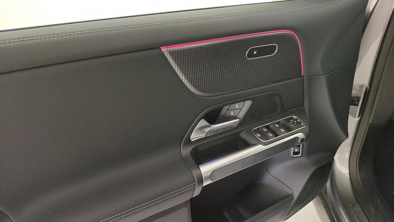 EQB 300 Sport Plus 4matic - Certified