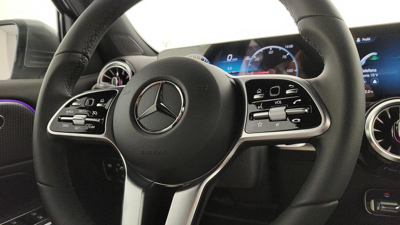 EQB 300 Sport Plus 4matic - Certified