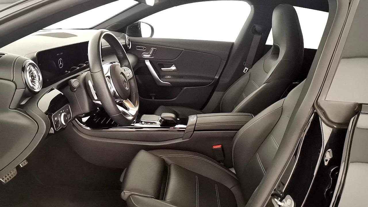CLA Shooting Brake 200 d Premium auto - Certified