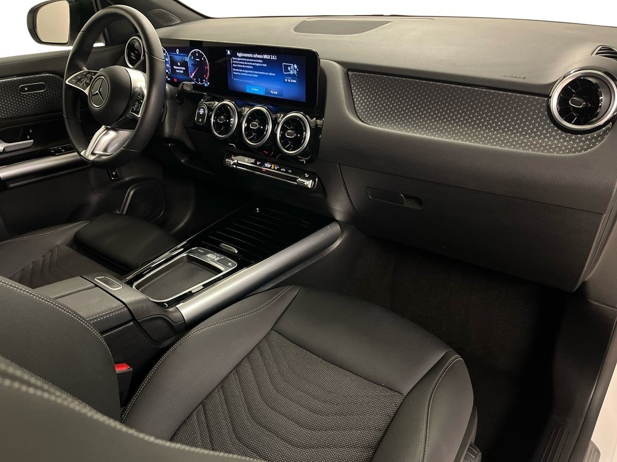 GLA 180 d Business Extra auto - Certified