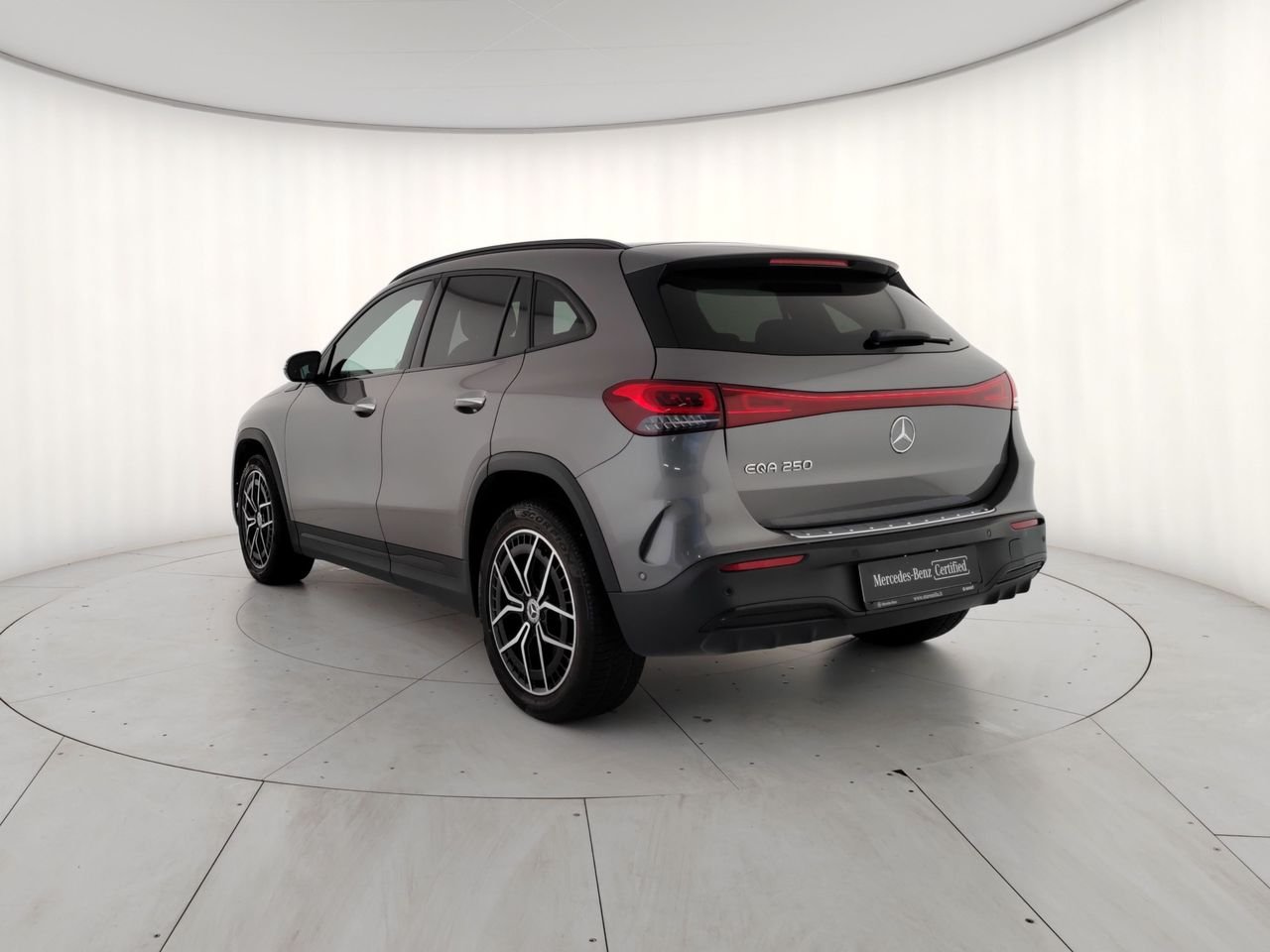 EQA 250 Premium Plus - Certified