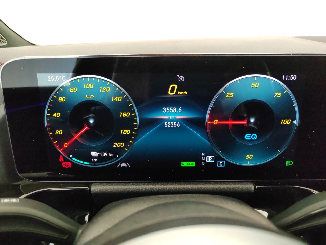EQA 250 Premium Plus - Certified