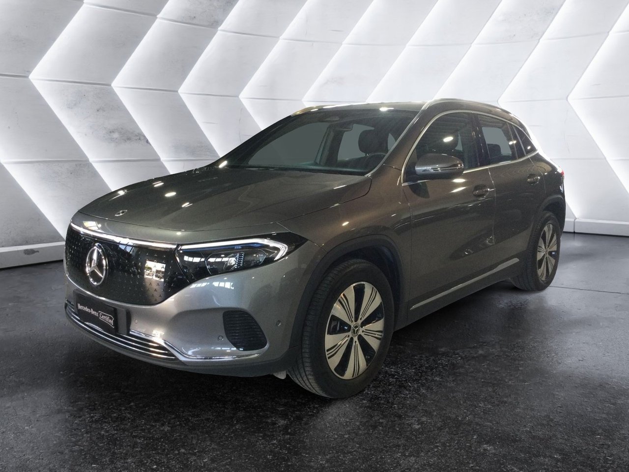 EQA 300 Progressive Advanced 4matic - Mercedes Certified