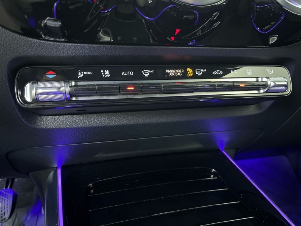 EQA 250 Sport Plus - Certified