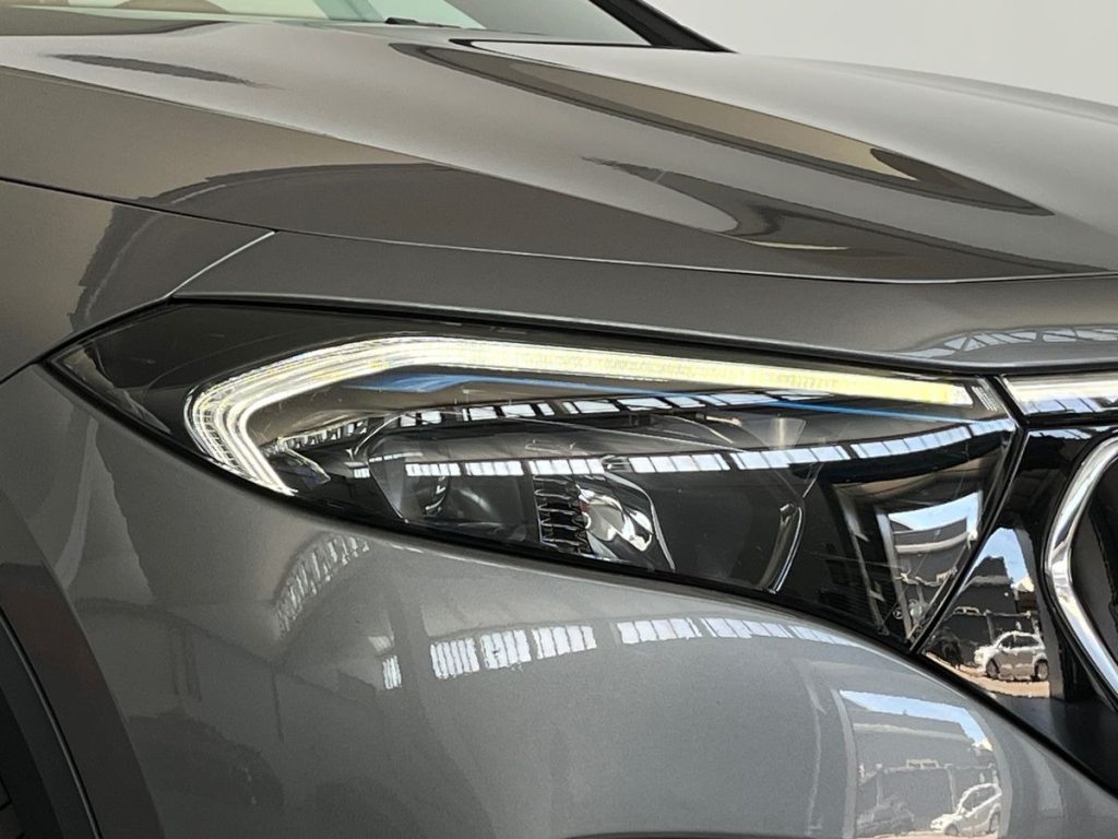 EQA 250 Sport Plus - Certified