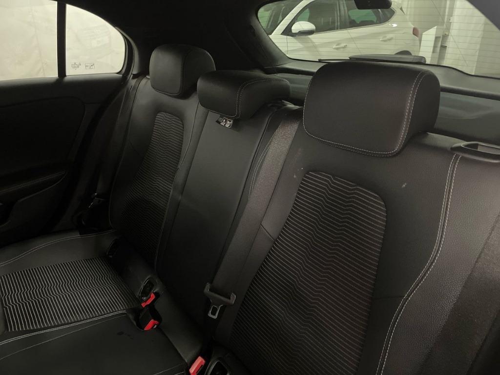 A 250 Sport Night edition auto - Certified