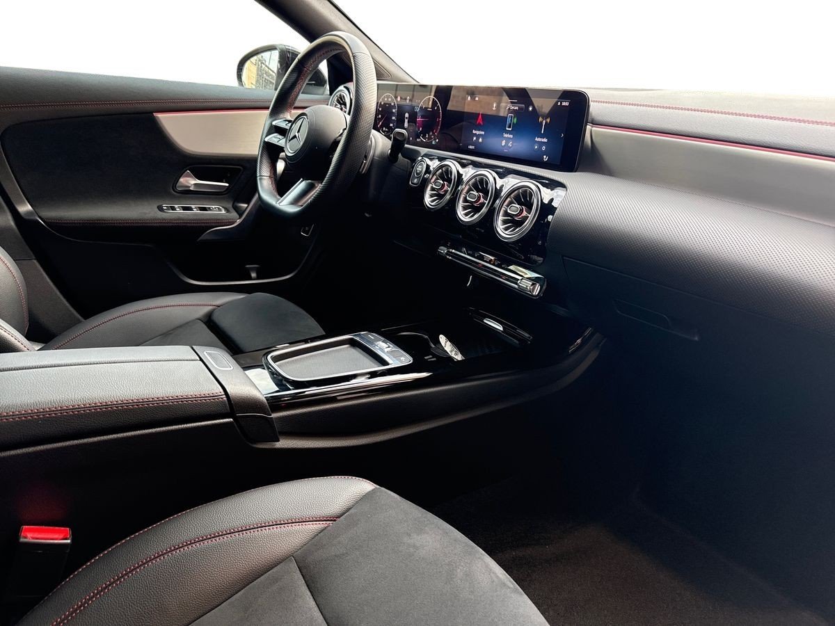 CLA Shooting Brake 200 d AMG Line Advanced Plus au - Certified