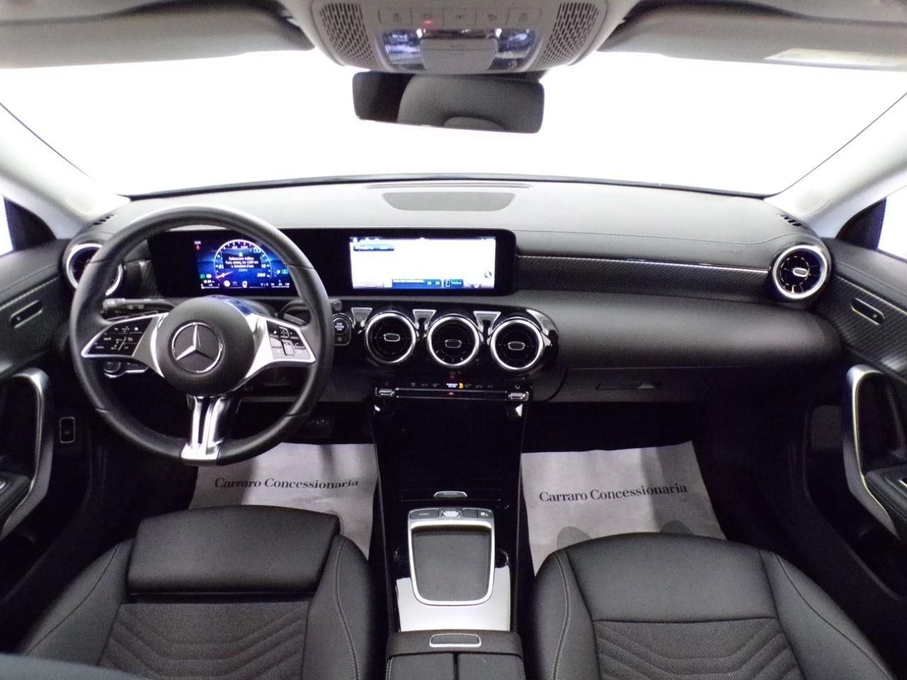 CLA Shooting Brake 180 d Progressive Advanced auto - Certified