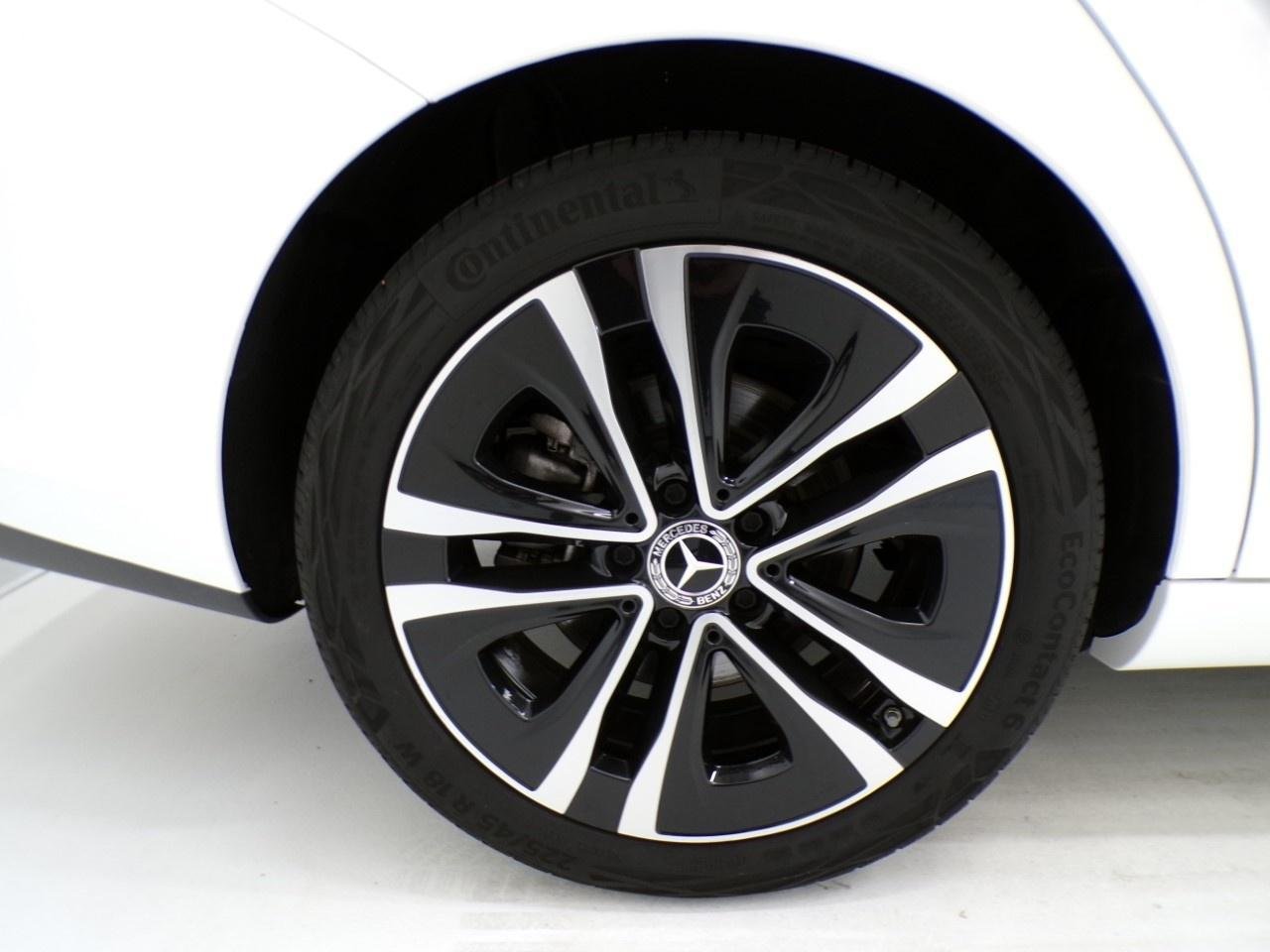 CLA Shooting Brake 180 d Progressive Advanced auto - Certified