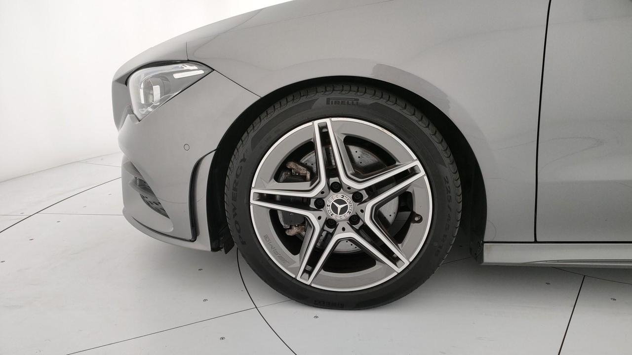 CLA Coupe 200 d Premium auto - Certified