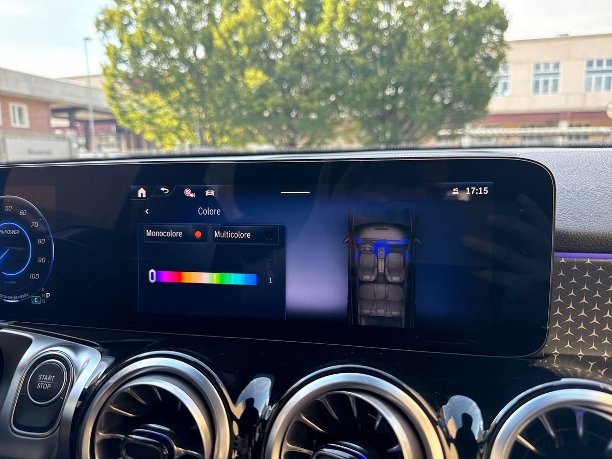 EQB 300 Progressive Advanced 4matic - Certified