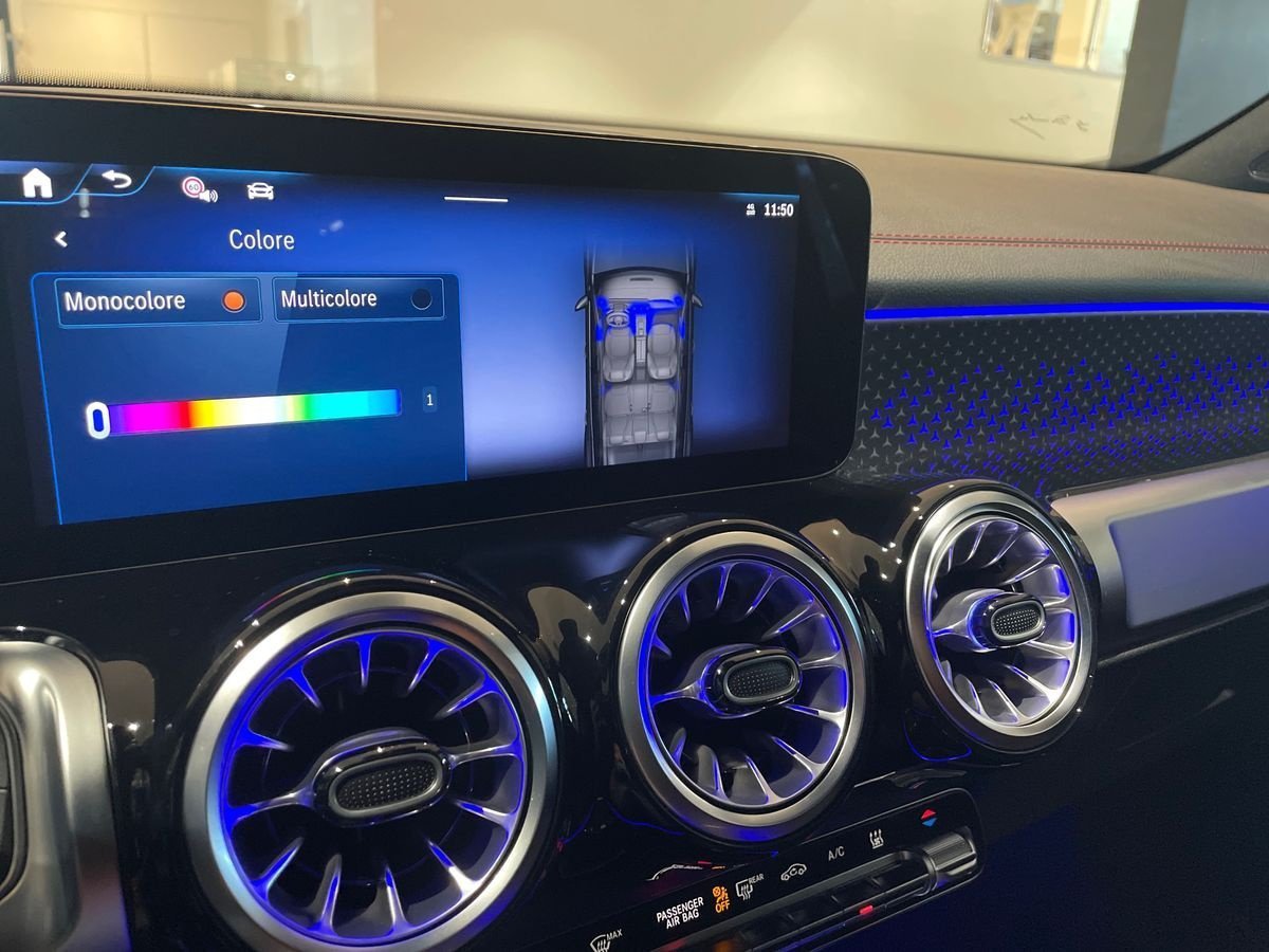 EQB 250+ AMG Line Advanced - Certified