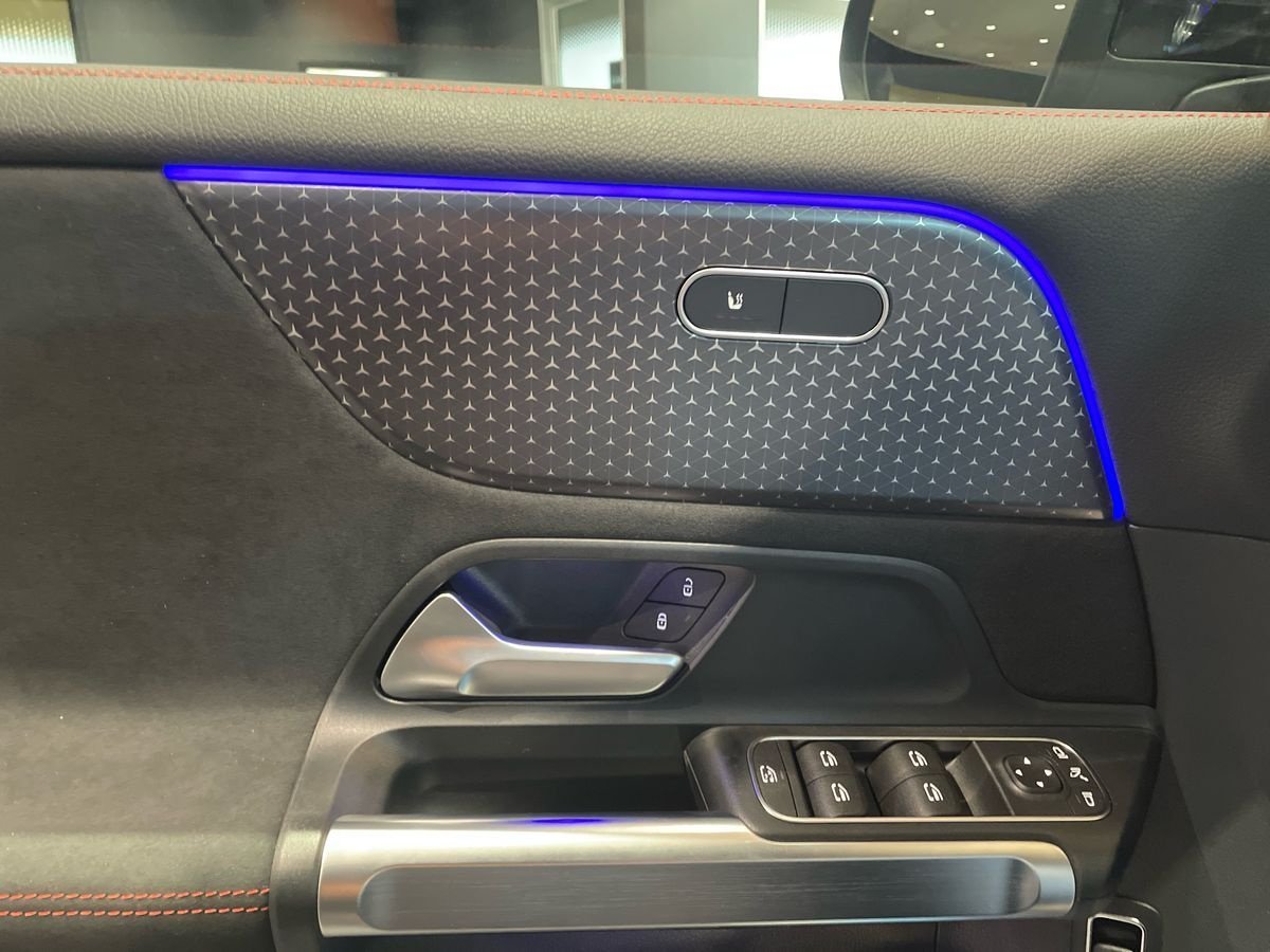 EQB 250+ AMG Line Advanced - Certified
