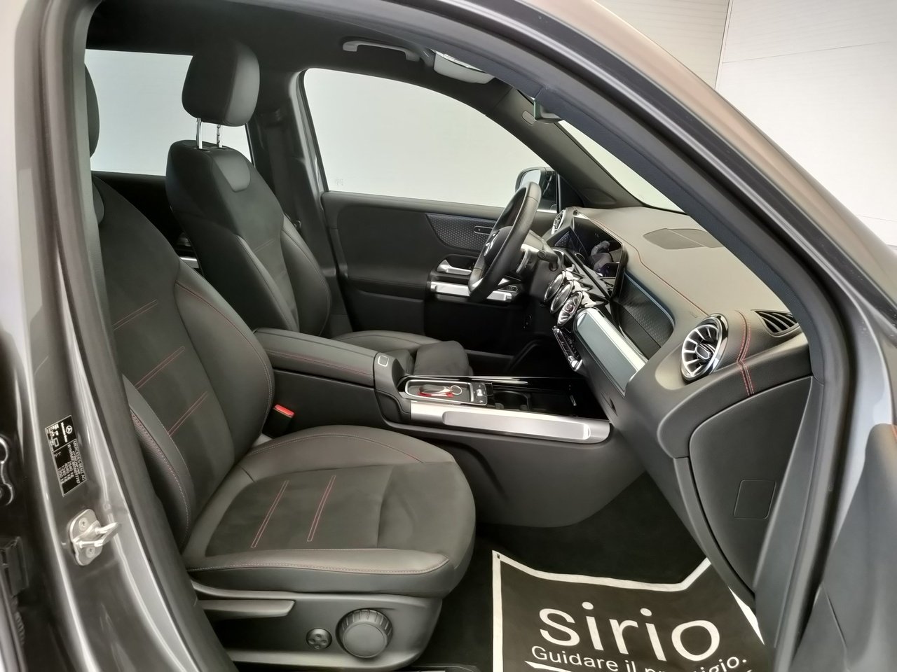 EQB 250+ AMG Line Advanced - Certified